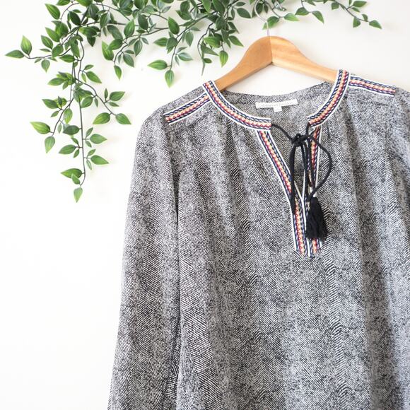 Daniel Rainn Tassel Tie Black & Beige 3/4 Sleeve Polyester Top Size Small - Picture 2 of 4